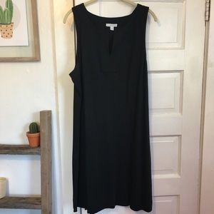 Sleeveless shift dress
